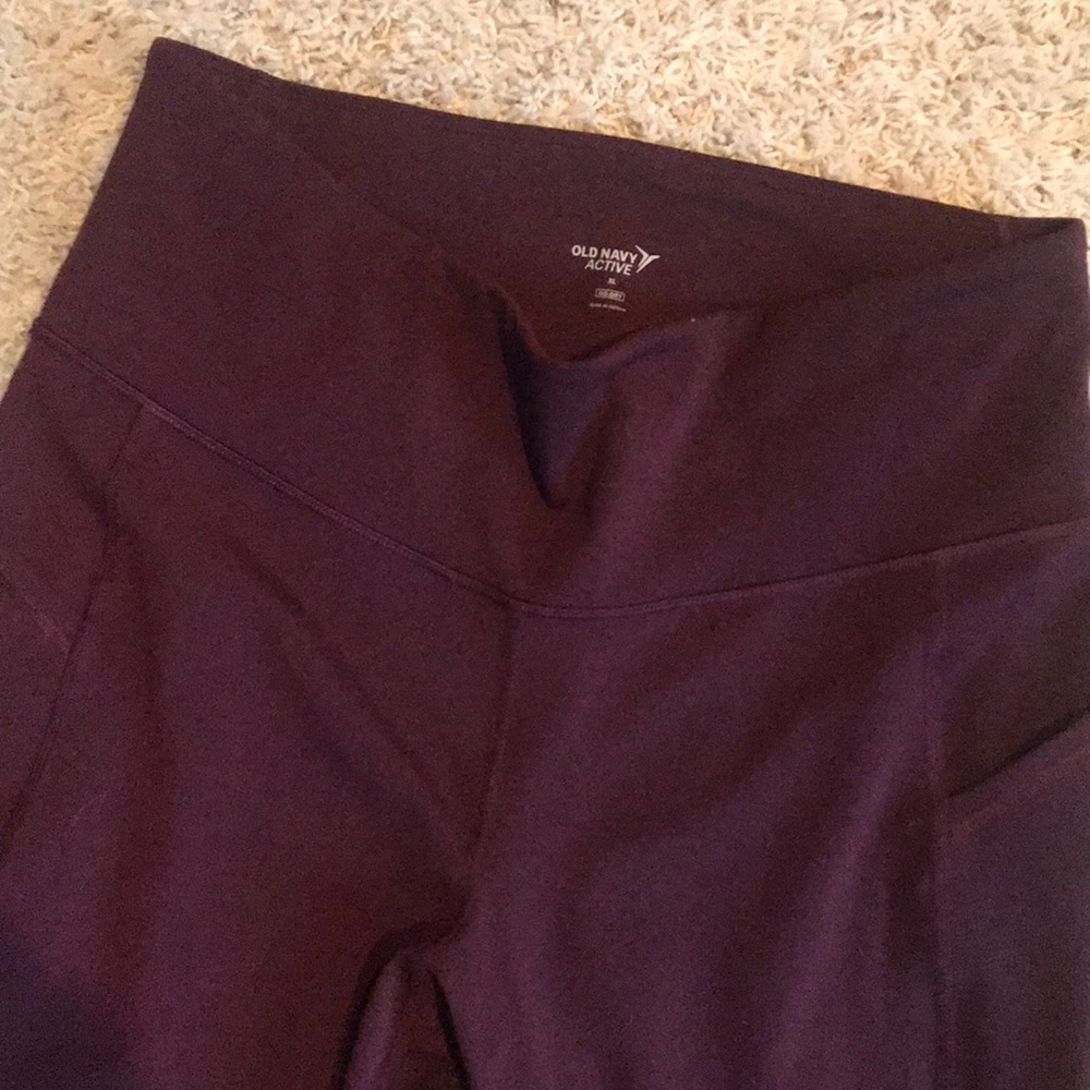Old Navy Active Leggings